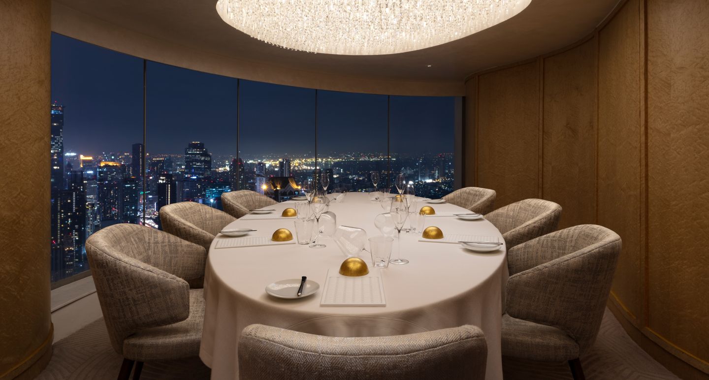 Chef's Table at lebua Hotels and Resorts Bangkok