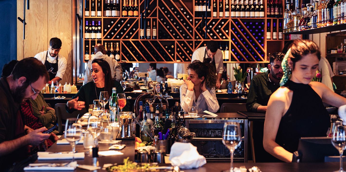 A restaurant owner's guide to finding the right booking platform