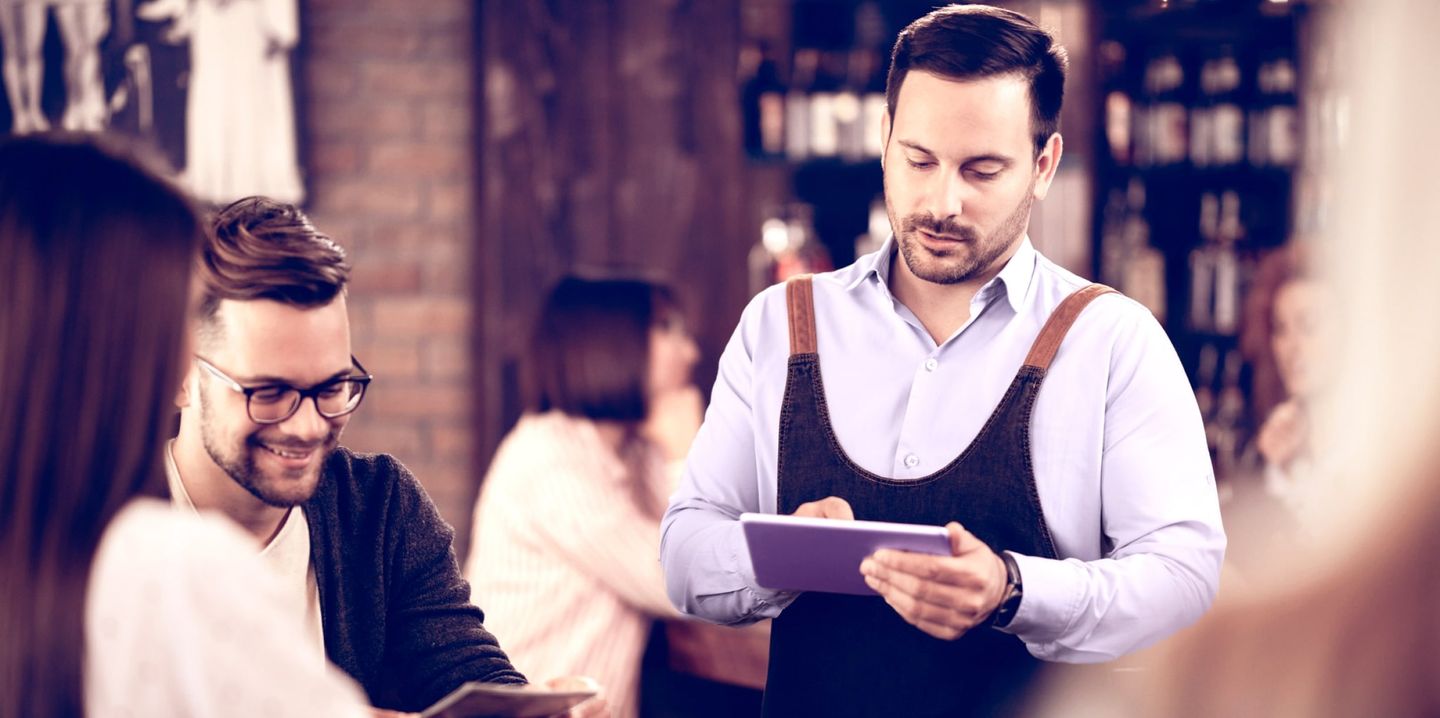 Mastering restaurant etiquette for staff: The ultimate guide to unlocking guest loyalty