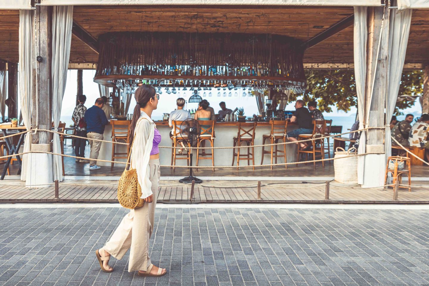 Resorts & Beach Clubs