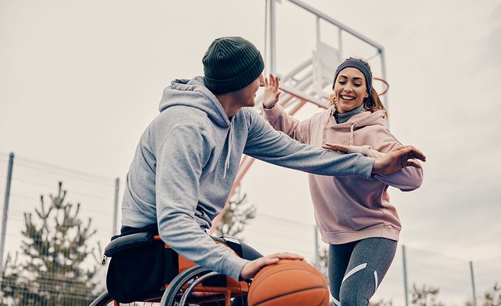 4 Tips to Start the Year Strong, According to Health Coaches