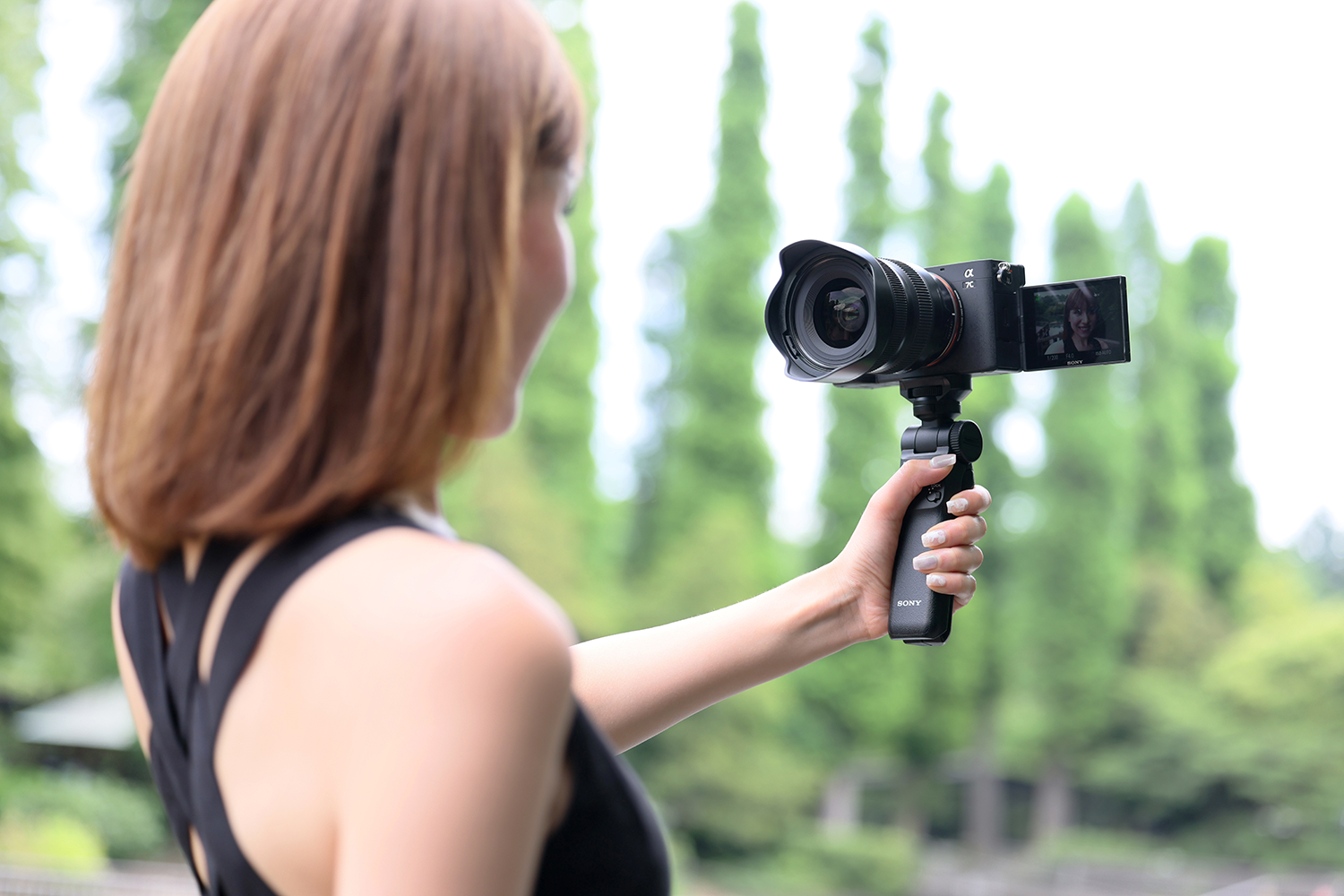 Indrukwekkende video's en selfies met 20 mm en snelle en nauwkeurige autofocus
