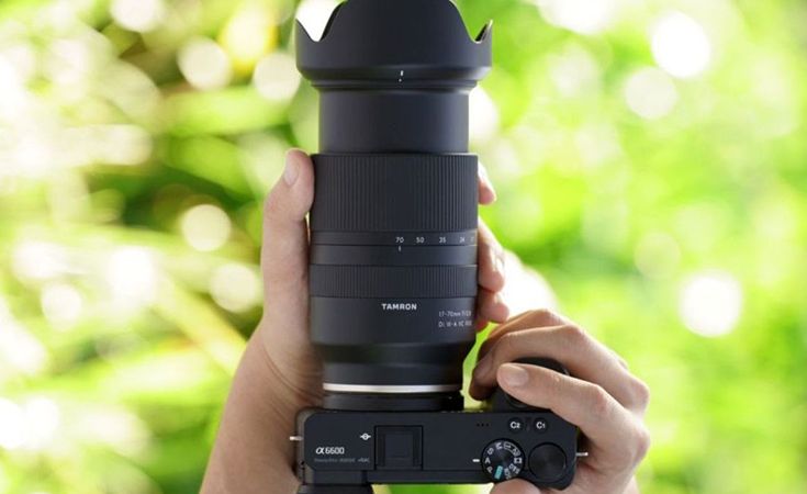 Tamron 17-70mm F/2.8 Di III-A VC RXD Tamron 17-70mm F/2.8 Di III-A VC RXD