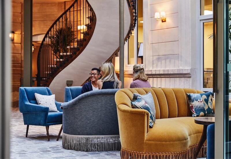 Soundsuit-Musik für die Hotellobby