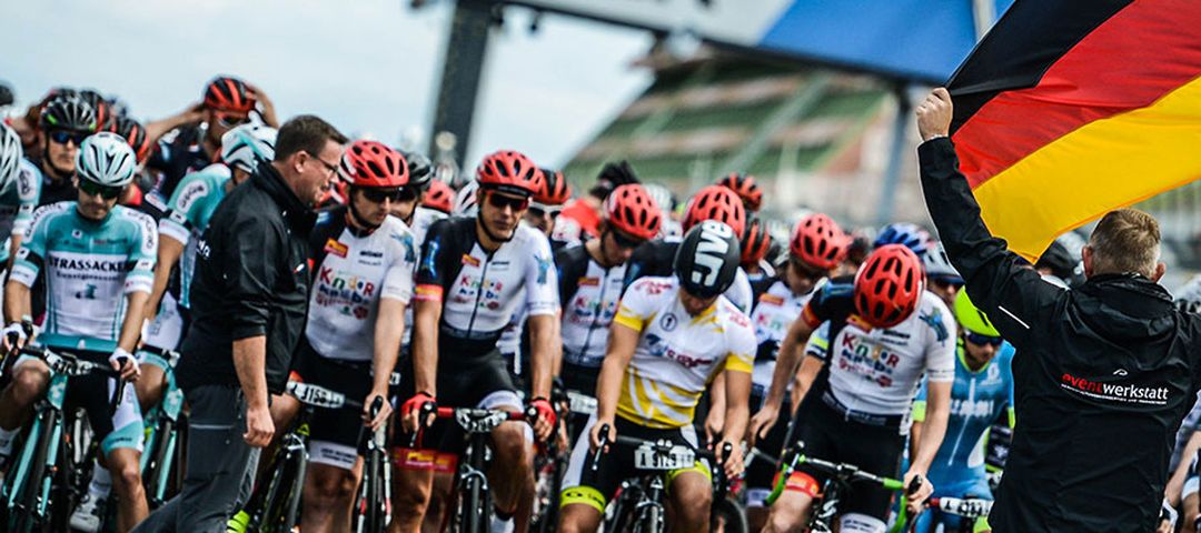 Circuit Cycling Nürburgring: Auf die (letzten Online-)Plätze…