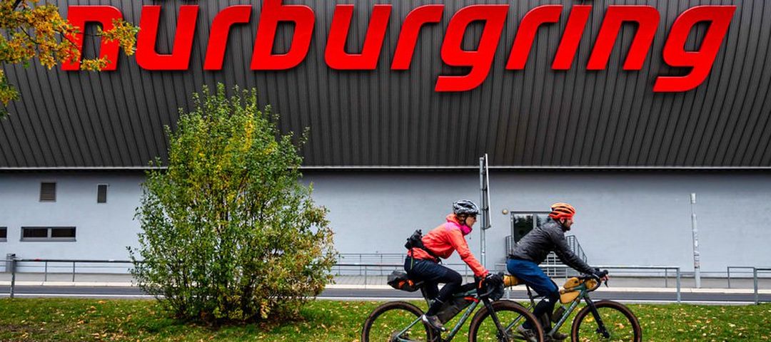 Schotter Fahrt zur Hölle: Gravel Camp als neue Attraktion bei Rad am Ring