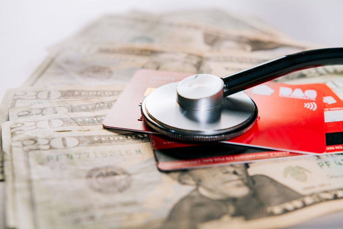 How to Automate Patient Payments Before & After the Visit