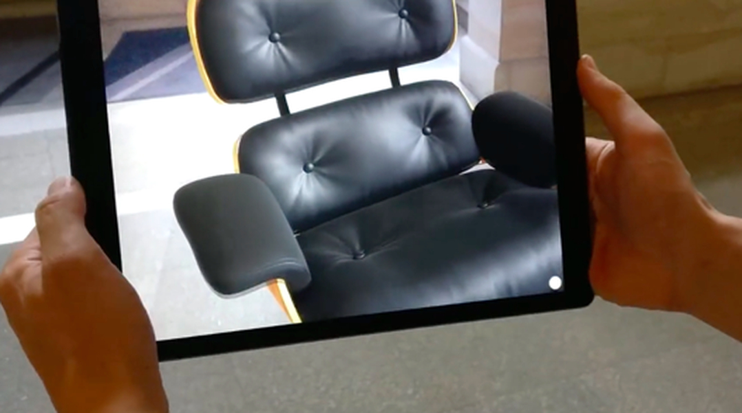 roomle_HQ_AR_visualization_with_AppleARKit