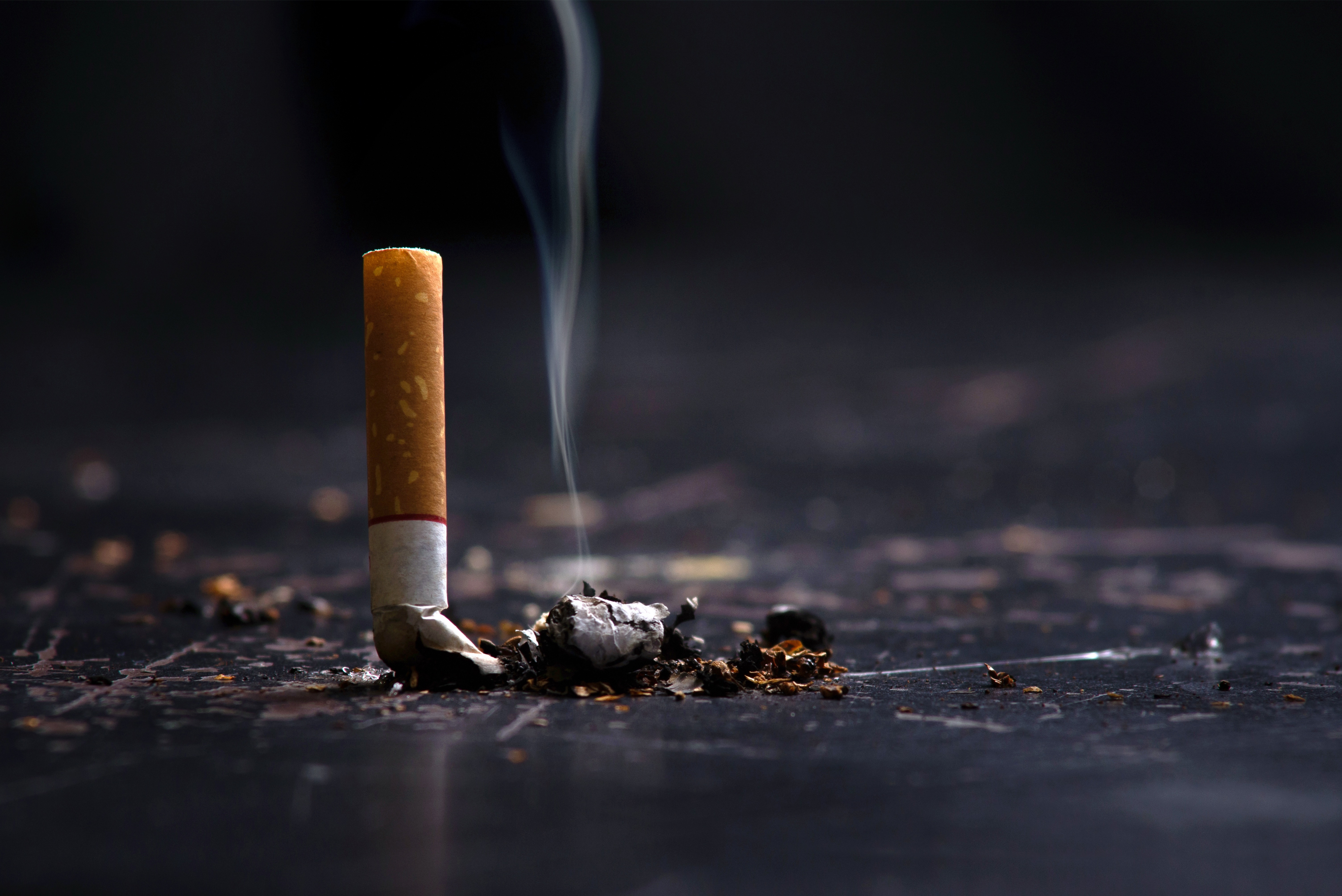 The long-lasting effects of smoking on our teeth (Shutterstock) The long-lasting effects of smoking on our teeth (Shutterstock)