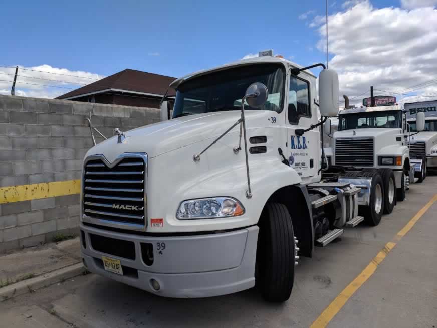 macktrucks for sale