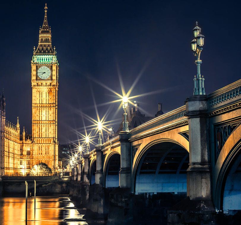 big ben at night time in london