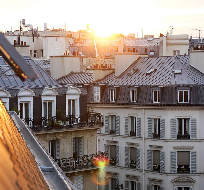 Dawn breaking over the city of Paris