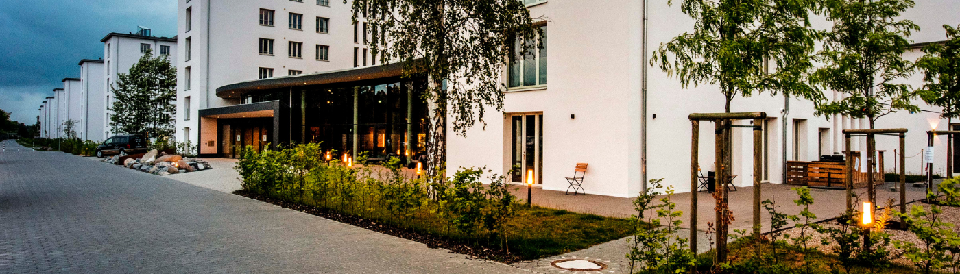 SLV Außenleuchten Hoteleingang