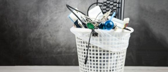 Elektroschrott stellt noch immer ein immenses Problem für die Umwelt dar.