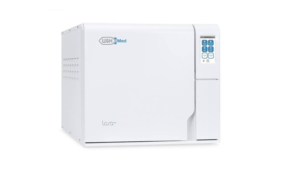 Lara XXL sterilizer front view with closed door, white background. Lara XXL sterilizer front view with closed door, white background.
