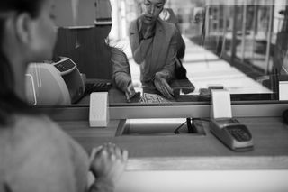 The Best Banks for Small Businesses Have These 6 Factors in Common
