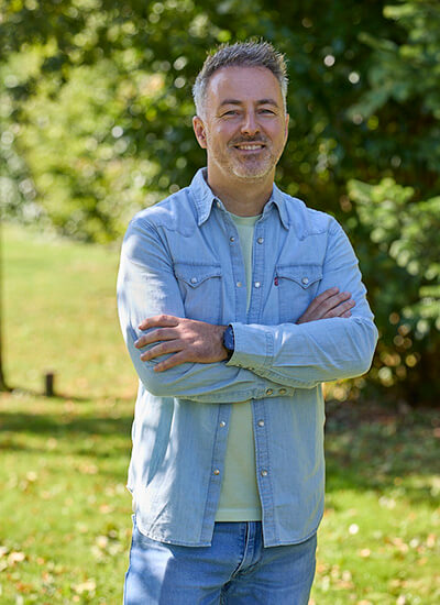 Botanical photographer, stylist, image library