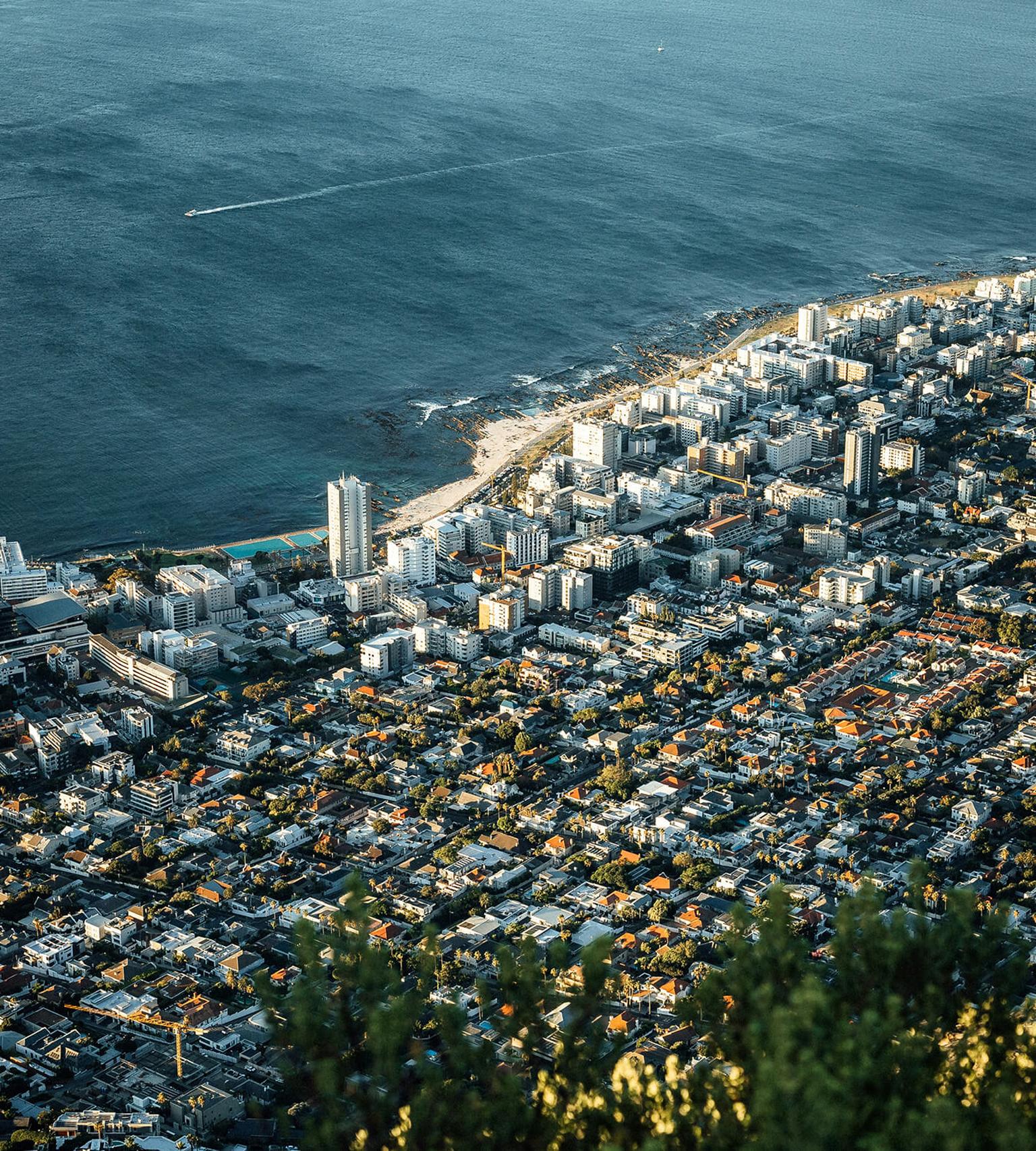 Südafrikanische Nachbarschaft aus der Luft – Aufgenommen von unserem Praktikanten