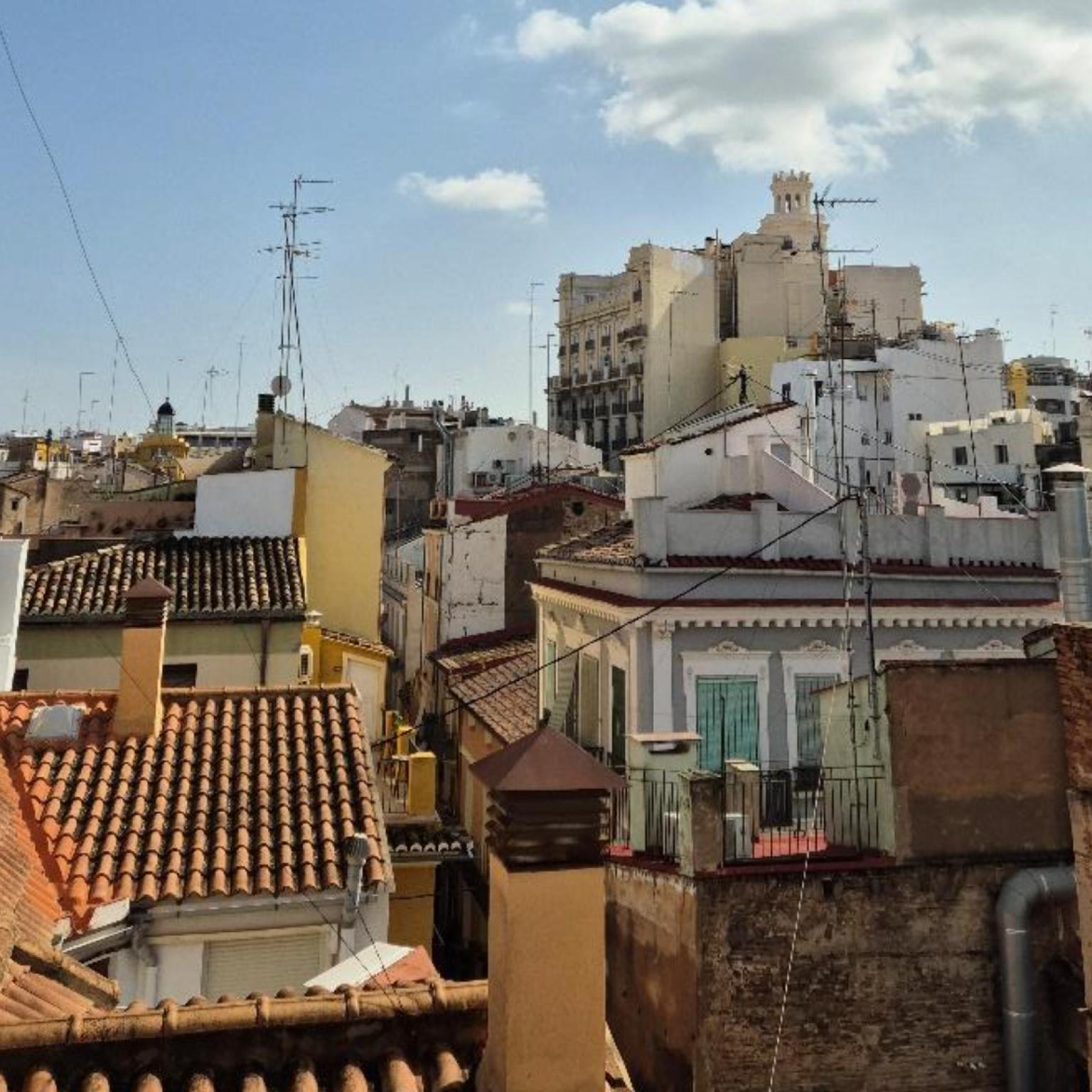 Über den Dächern von Valencia – Daphne genießt die Zeit beim Praktikum