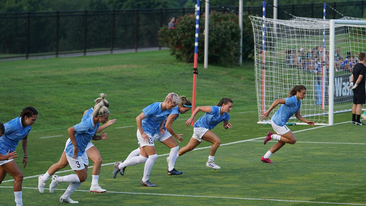 Players running during a scouting event - Talent assessment in digital times