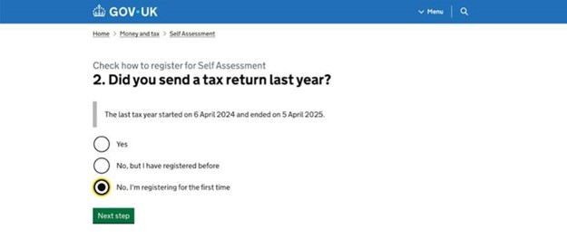 GOV.UK page asking if a tax return was sent last year, with options: "Yes," "No, registered before," and "No, registering for the first time."