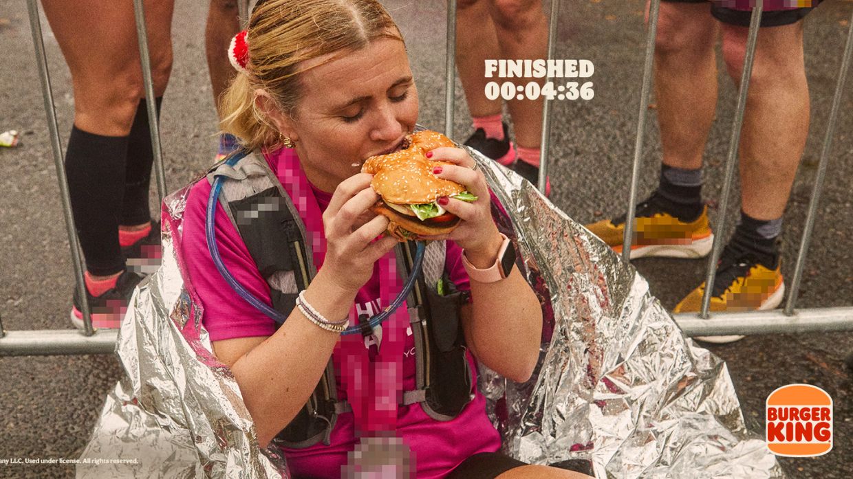 Burger King phủ OOH trên hành trình marathon để biến Whopper thành phần thưởng sau vạch đích
