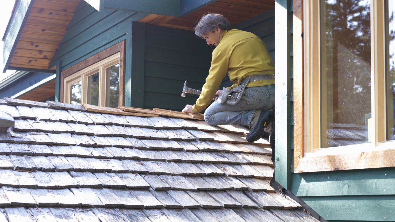 When Does Homeowners Insurance Cover Roof Replacement? Bankrate