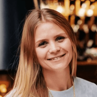 Headshot of Tatiana Bunina