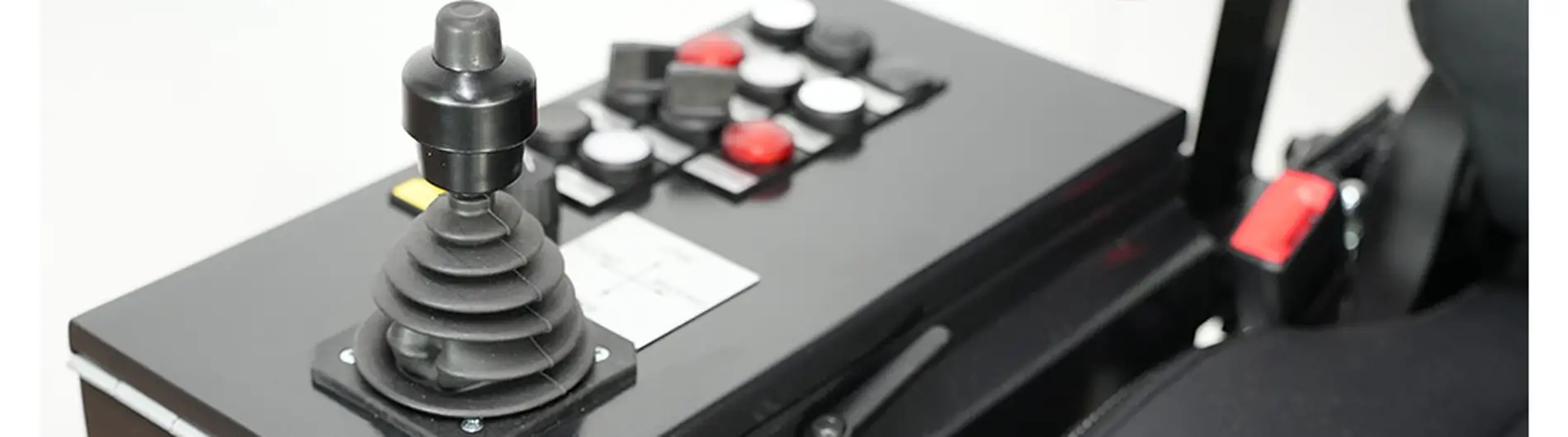 UnitedSeats KST42/LGV90/C8 stoel leer incl driepuntsgordel detail