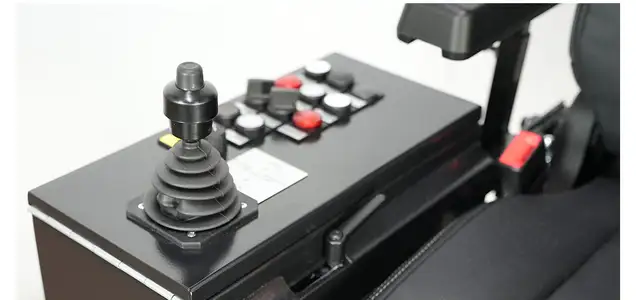 Siège UnitedSeats KST42/LGV90/C8 en cuir avec ceinture à trois points détail