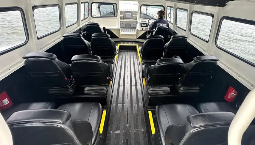 UnitedSeats CS85/C1 in  Tideman HDPE workboats