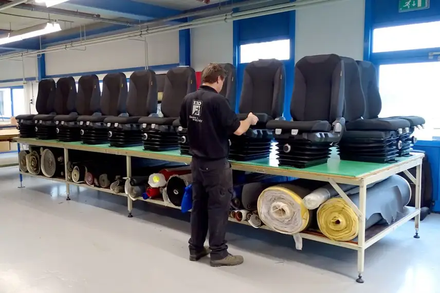 ISRI-6030-880 stoelen