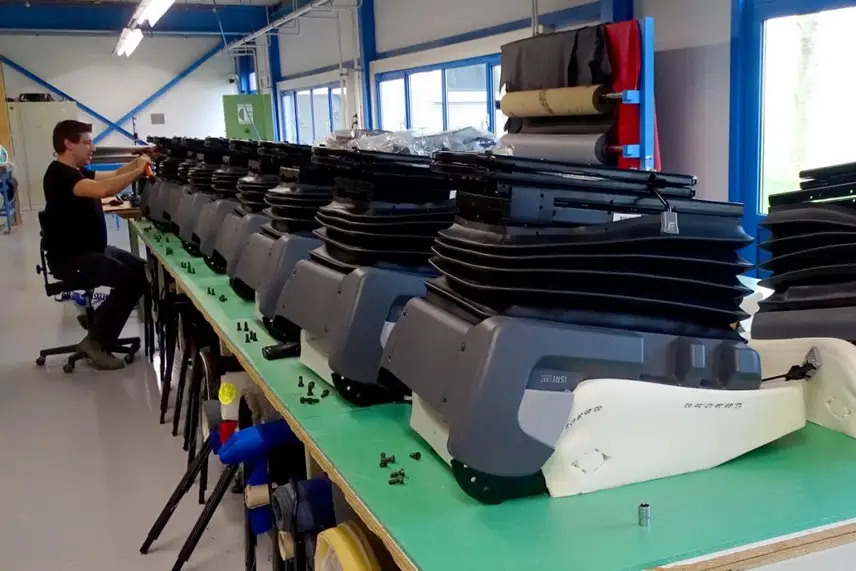 ISRI-6030-880 met bekleding conform EN5510-normering en draaiplaat