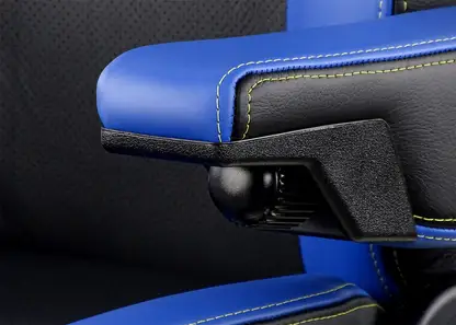 isri-stuurstoel-1000-marini-blauw-zwart-leder