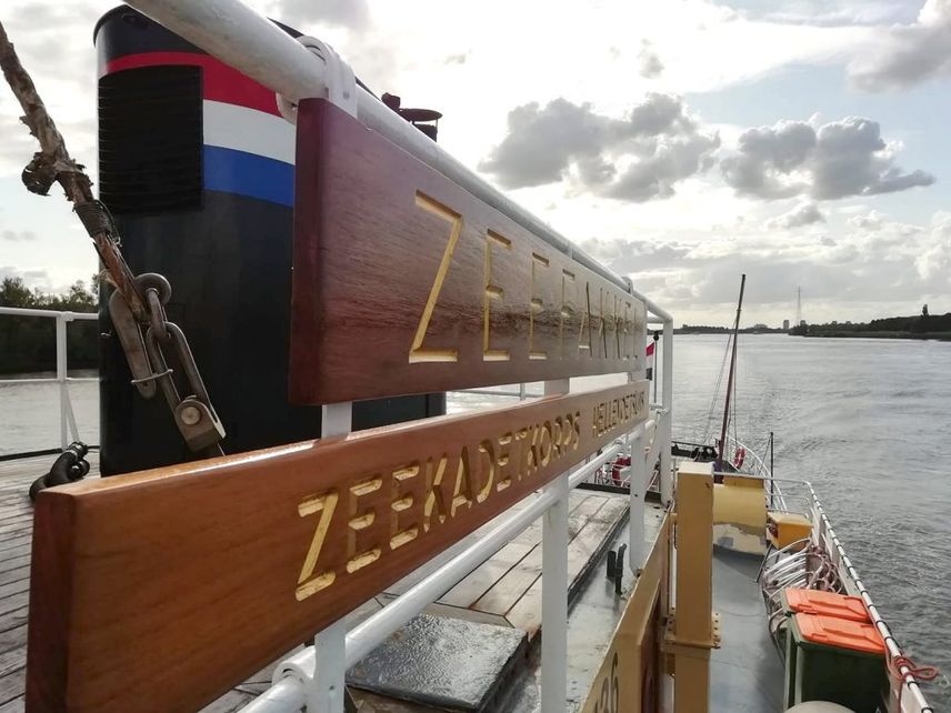 EBLO sponsort verbouwing stuurhuis met 2 UnitedSeats stoelen