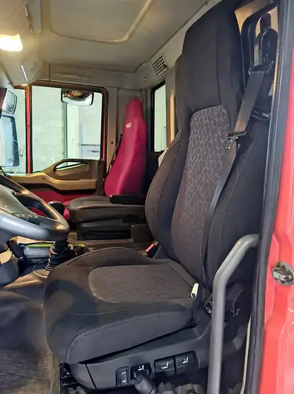 Installation from Voyager seat by Sumsertech UnitedSeats dealer