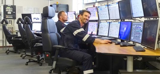 Air Liquide voorziet controleruimte van ergonomische 24/7-stoelen van EBLO