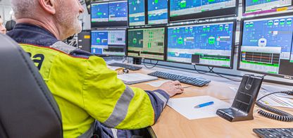 ISRI stoel voor 24 uurs gebruik in controlekamer