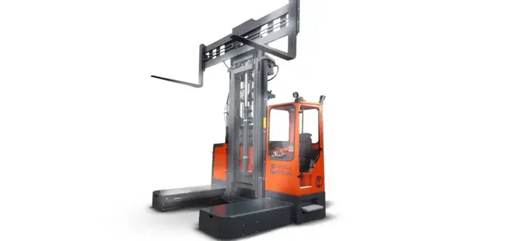 Votex-Bison electric loaders with UnitedSeats seats