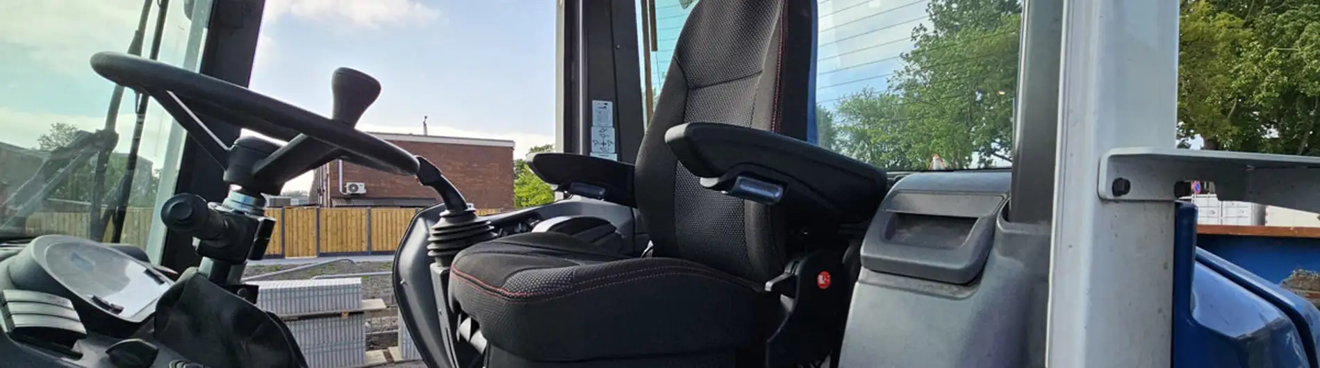 EBLO levert nieuwe stoelen voor shovels Kraaijeveld