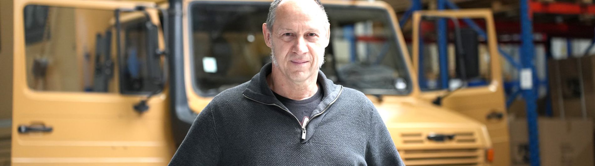 Unimog met ISRI stoelen