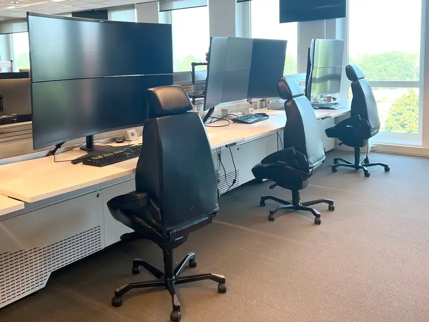 EBLO révise les chaises 24 heures ENECO