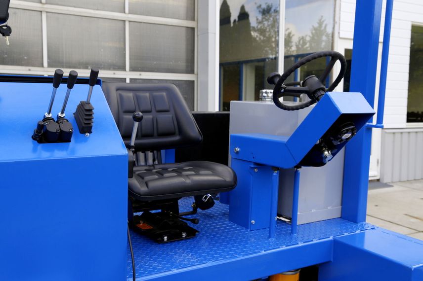 Selectiewagen macon machinebouw met unitedseats mi1000 Selectiewagen macon machinebouw met unitedseats mi1000