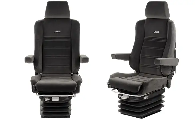 Op maat gemaakte stoelcombinatie Grammer MSG97AL/ASS door stoelenspecialist EBLO Seating