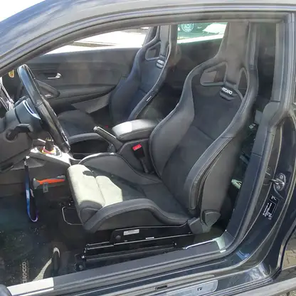 Ingebouwde Recaro autostoel