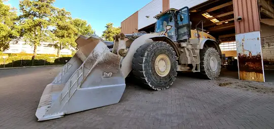 Meer zitcomfort en minder fysieke belasting voor Caterpillar shovel chauffeurs Renewi
