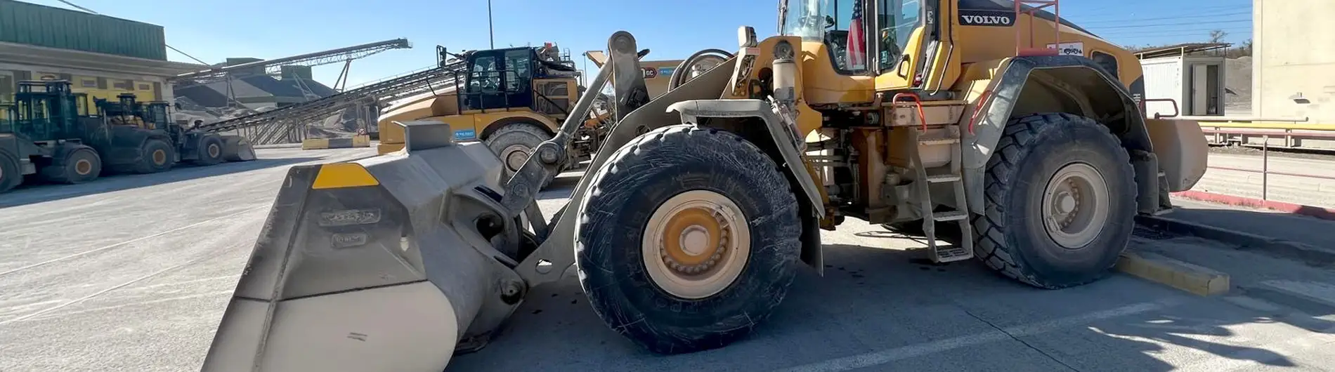UnitedSeats LGV150/C8 Pro air seat fitted to Volvo wheel loader