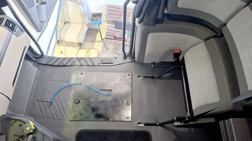 Mercedes customer asks for Voyager C70 air seat in new truck