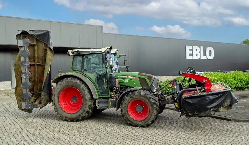 Grammer/Recaro Traktorsitz im Mäher Fendt 211