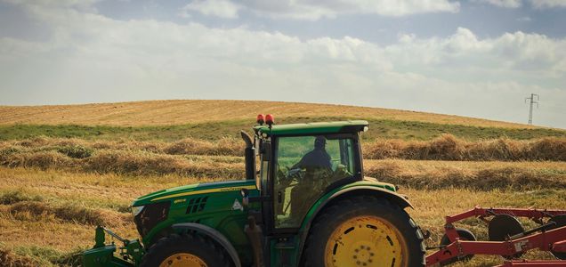 John Deere tractor met trekkerstoel